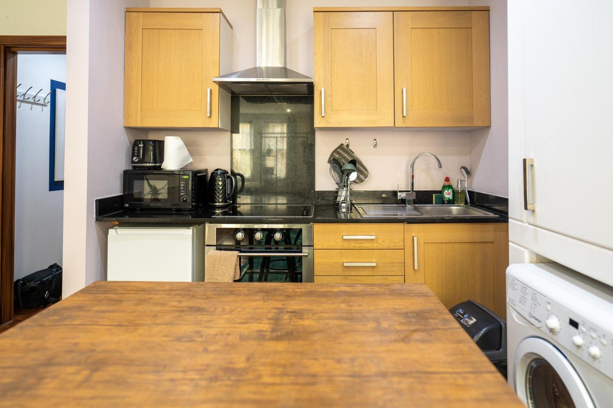 Reef7 - Modern Central Flat, 5 Mins From Beach, Centre And Bournemouth International Centre Dış mekan fotoğraf